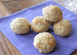 gluten free vegan divine macaroons